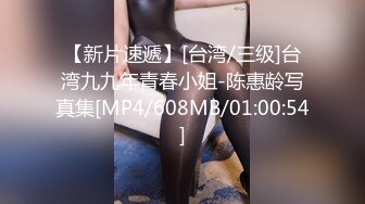 在证券公司上班的小美女，丰满圆脸，阴部饱满多毛，工作岗位太无聊，丝袜诱惑，尿尿大观赏！